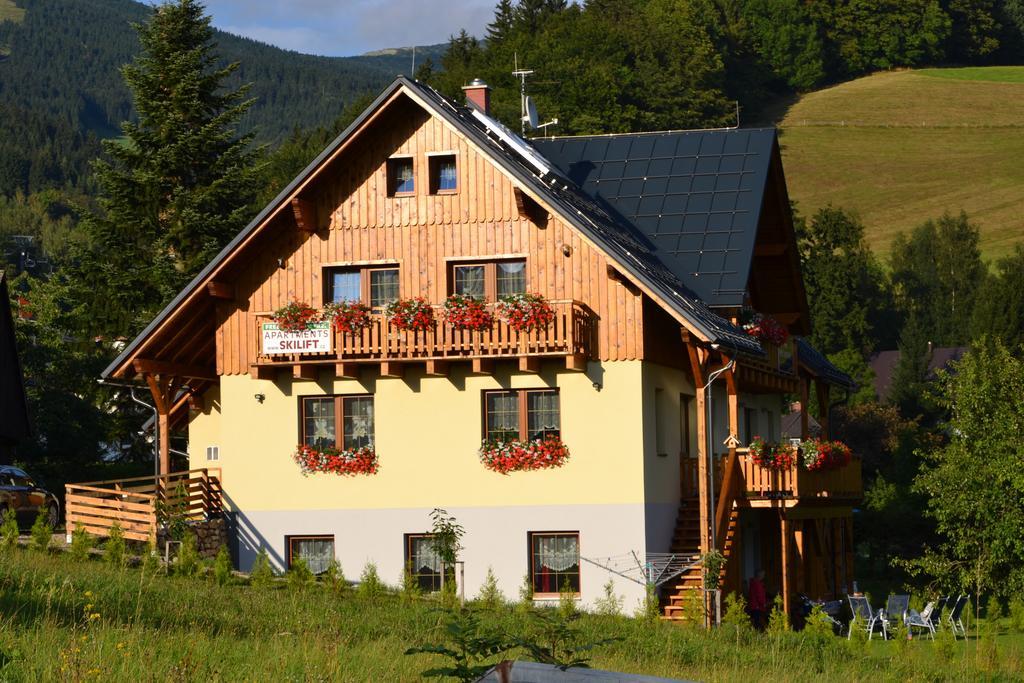 Apartmany Ski Lift Rokytnice nad Jizerou Luaran gambar