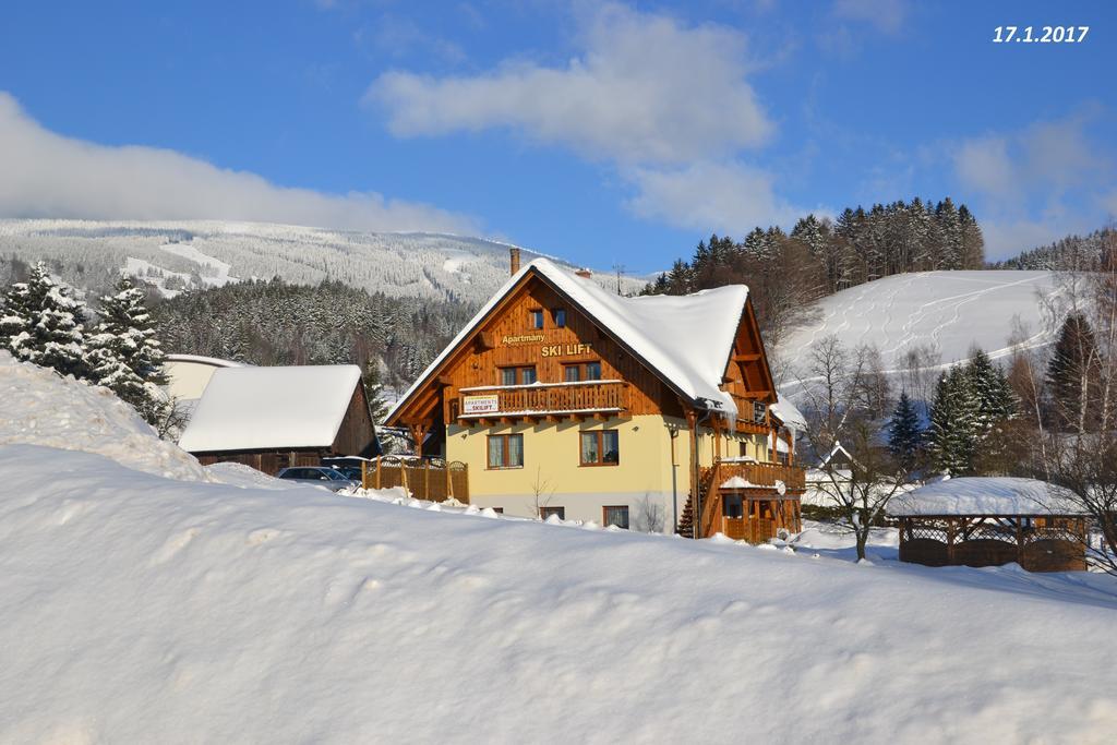 Apartmany Ski Lift Rokytnice nad Jizerou Luaran gambar